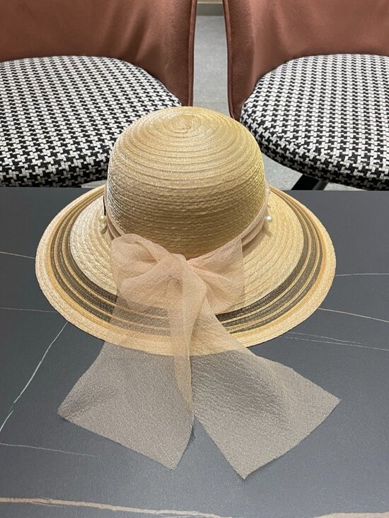 Cute Straw Sun Hat w/ Pearl Details & Bow Accent main image 9